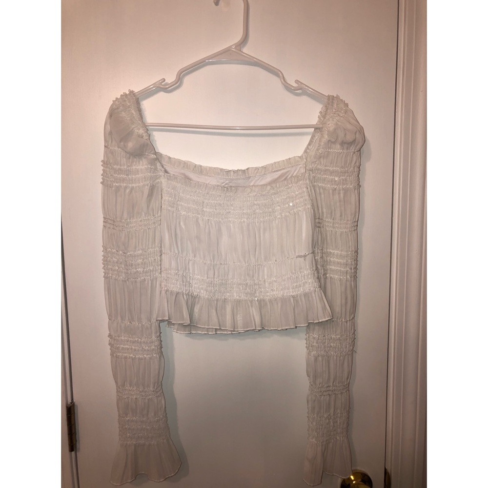 TOBI SEQUIN WHITE BALLOON SLEEVE CROP TOP